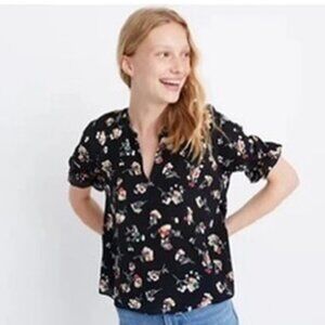 Silk Notched Ruffle-Cuff Top in Carnation Toss